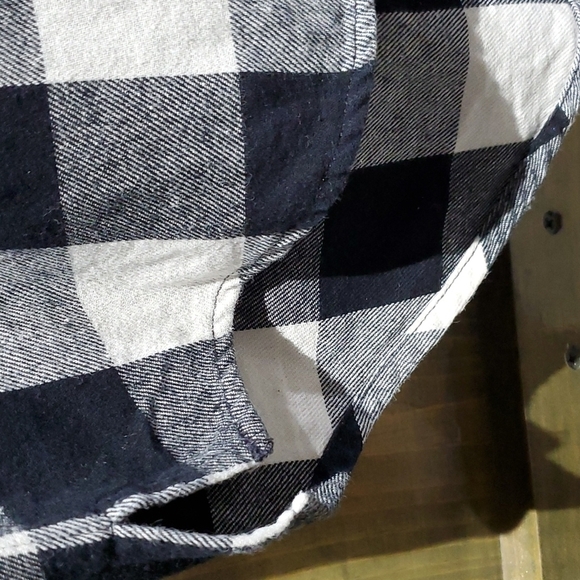 MADEWELL PLAID BLACK WHITE BUTTON DOWN SHIRT SIZE XXS - Picture 6 of 8